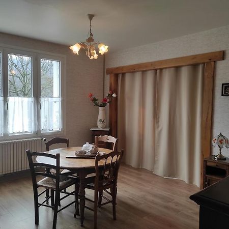 La Lisiere Appartement 2 Chambres Revin  Exterior foto
